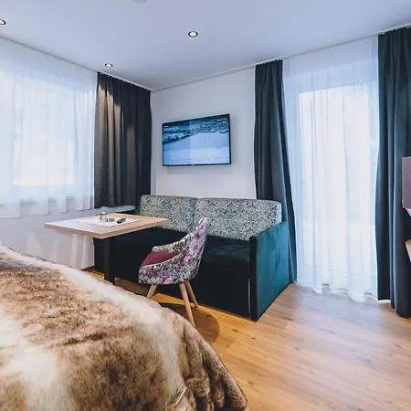 Dorfkrug Kaprun Inklusive Summercard And In Winter Tauern Spa Kaprun *