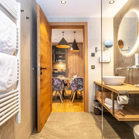 Apartment Dorfkrug Kaprun Inklusive Summercard And In Winter Tauern Spa Kaprun *