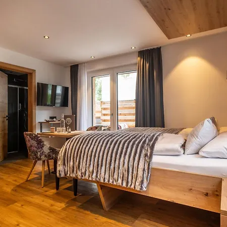 Dorfkrug Kaprun Inklusive Summercard And In Winter Tauern Spa Kaprun Apartment