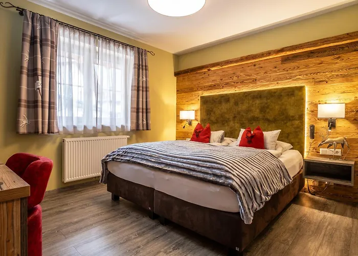 Dorfkrug - Luxury & 公寓 卡普伦